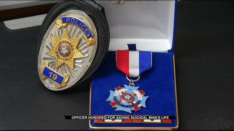 Catoosa Officer Awarded Medal Of Valor For Saving Mans Life