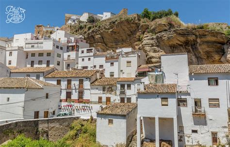 Setenil De Las Bodegas The Spanish Town Living Under A Rock Phil