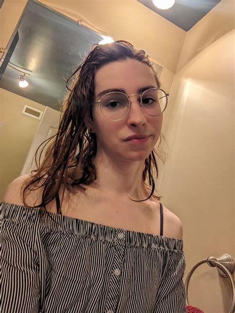 Yup That S Another Bathroom Selfie 😎 R Trans