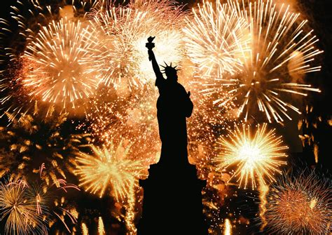 The Complete Guide To Celebrating New Years Eve In New York City Travel Journal Mag