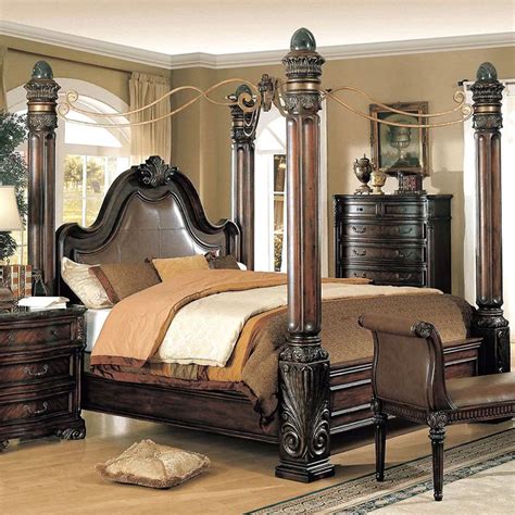 With a little creativity, a small master bedroom can feel just as luxurious as a massive suite. Canopy Beds: Surround Yourself with Beauty | Art & Home ...