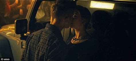 Justin Bieber Gets The Girl In New Music Video For Single Confident