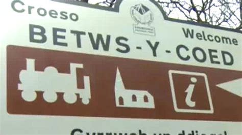 Betws Y Coed Misspelt 364 Times By Tourists Seeking Information Bbc News