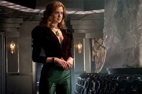 Gotham Ivy Will Officially Become Poison Ivy In Season 4 Hot Sex Picture