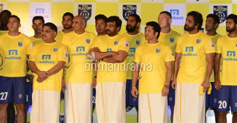Kerala blasters fc is an indian professional association football club that competes in the indian super league, the top tier of indian football. ISL 3: Sachin unveils Kerala Blasters team | Pix, video ...