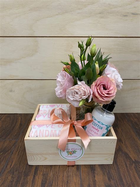 New Welcome Baby Bloom Box By Always Blooming