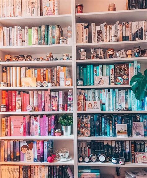 Lara On Instagram Bookshelves Bookshelf Inspiration Book Nooks