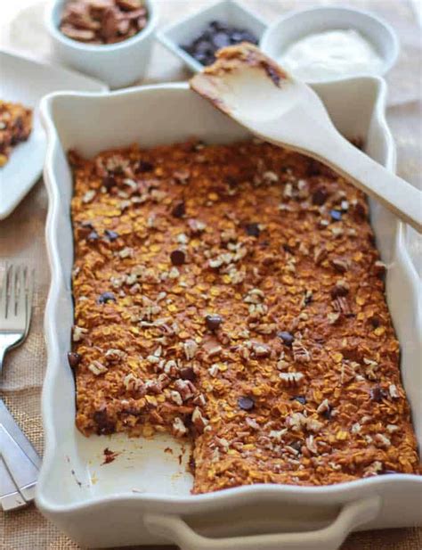 Place oats, walnuts, baking powder, cinnamon, nutmeg and salt in a large bowl. Pumpkin Chocolate Chip Baked Oatmeal | Destination Delish