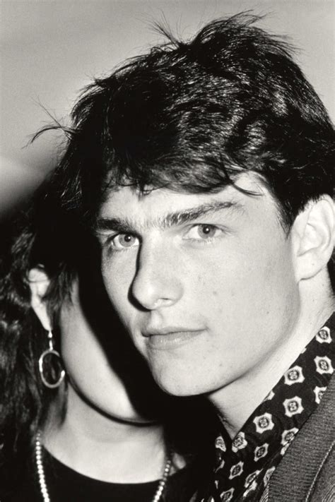 Tom cruise never looks anything other than friendly, in control and beautiful. Young Tom Cruise | Tom cruise young, Tom cruise age, Tom ...