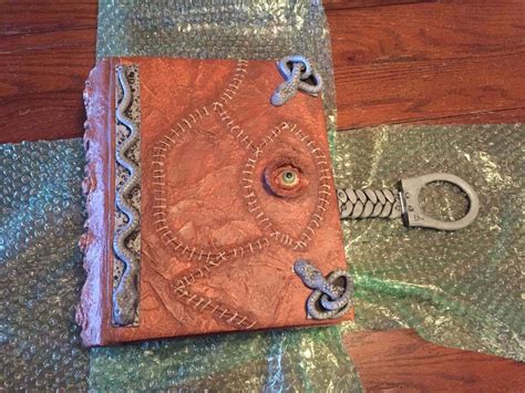 Hocus Pocus Spellbook Replica Hocus Pocus Spell Book Prop Ebay Zoe