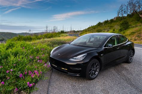 Yosemite big oak flat entrance. My Model 3 overlooking a vista near the Big Oak Flat ...