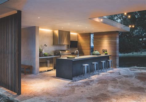 Jobe corral architects tem 1 projeto publicado no nosso site, focado em: Gallery of River Ranch / Jobe Corral Architects - 13