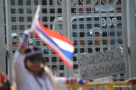 Thai Anti Govt Protesters Block Police Station Global Times