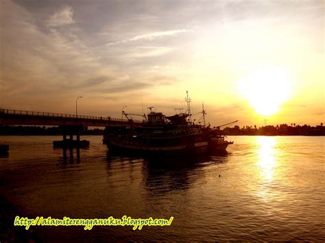 Kuala lumpur to mersing taxi: Alami Terengganu: Kuala Besut, Transit Utama ke Pulau ...