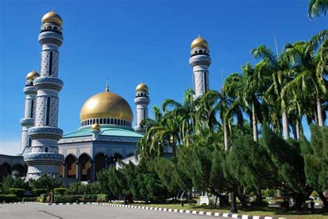 Bandar Seri Begawan, Brunei cruise port schedule 2017 ...