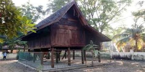 Saung ranggon kabupaten garut jawa barat. Kisah Misteri Saung Ranggon di Bekasi, Konon jadi Tempat ...