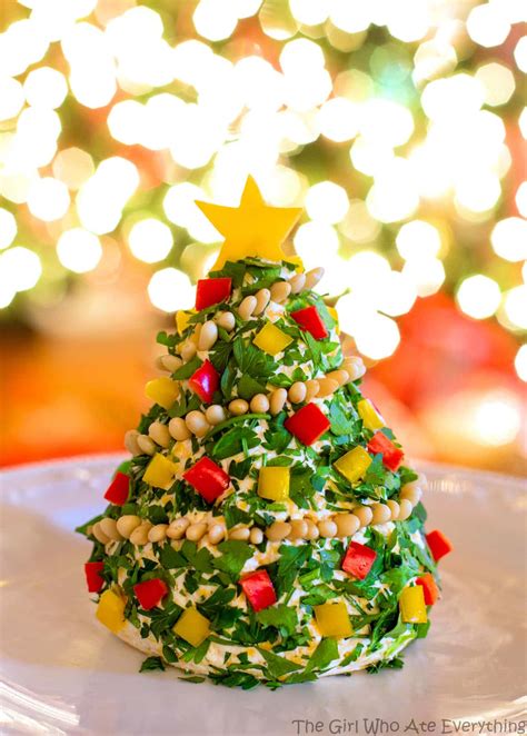 These easy christmas appetizer ideas are the perfect hors d'oeuvres for this holiday season! Christmas Cheese Tree - The Girl Who Ate Everything