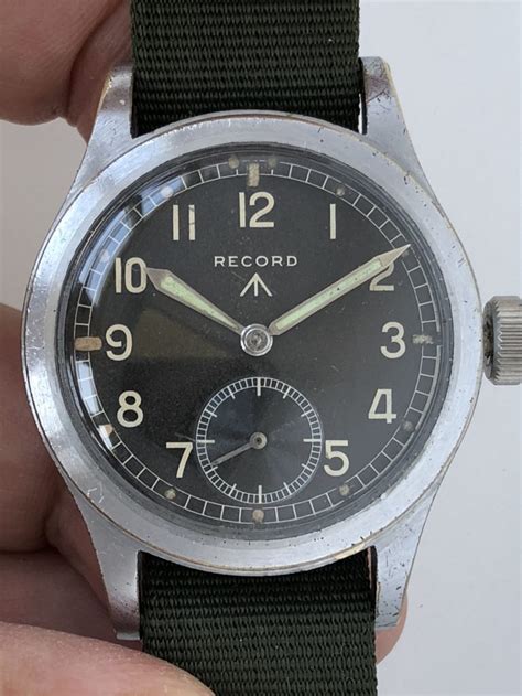 That man is david brailsford, who set up his norfolk facility with the partnership of andreas though the brand is technically now swiss, its rotts to the british isles cannot be denied. Superb c1943 WW2 Record British Army Officers Watch with ...