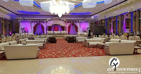 Barn Proscostu Diamond Banquet Hall Price