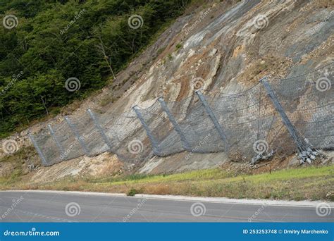 Active Robust Rockfall Barrier System With Wire Mesh Along The Road