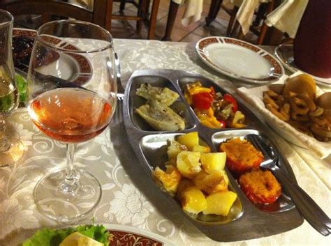 Check spelling or type a new query. Contorni misti di stagione - Foto di Ristorante Tamburino ...