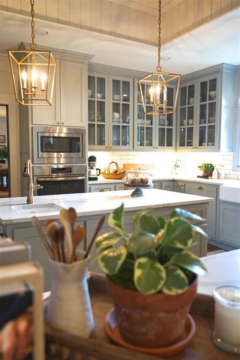 This is not meant to be a comprehensive list of all restaurants and food trucks in waco & the heart of texas, but rather to give an idea of some of the dining options in the area. Inside Chip and Jo's Hillcrest Estate in Waco Texas ...
