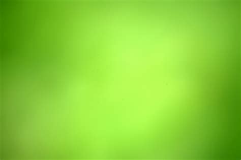 Green Background 07 - [1024x681]