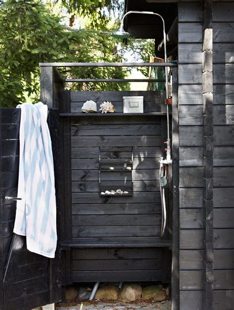 Cottage Life Outdoor Shower Closets N More