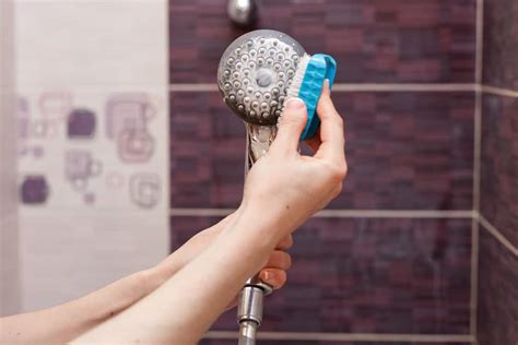 How To Clean A Shower Head 6 Easy Ways