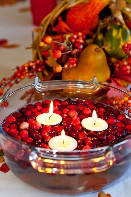 Check out these decorating ideas to turn your christmas tree into a holiday masterpiece. 46 Cranberry Christmas Décor Ideas - DigsDigs