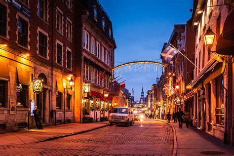 Fall In Love In Old Montreal Things To Do On A Romantic Getaway