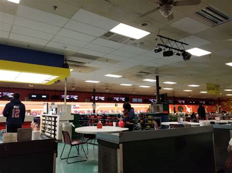 Bowling Alley Bandera Bowling Center Reviews And Photos