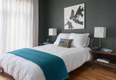 5 Professional Interior Decorator Tips For A Bedroom Makeover