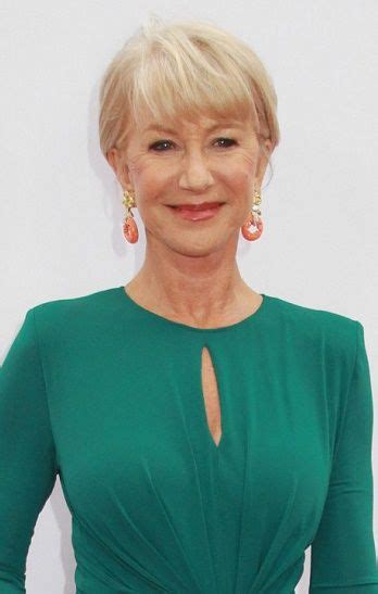 When she hits the red carpet, her hairstyles reflect poise and elegance. Helen Mirren Hairstyles ***** 44 Classic Looks! | Helen ...