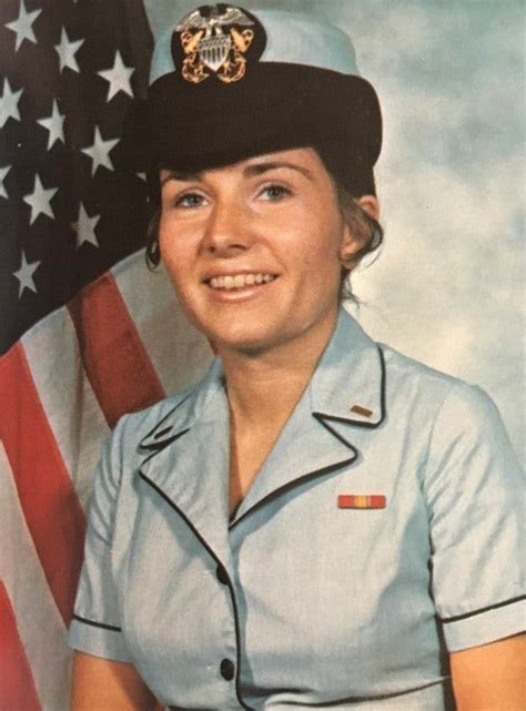 Rosemary Mariner Pathbreaking Navy Pilot And Commander Is Dead At 65