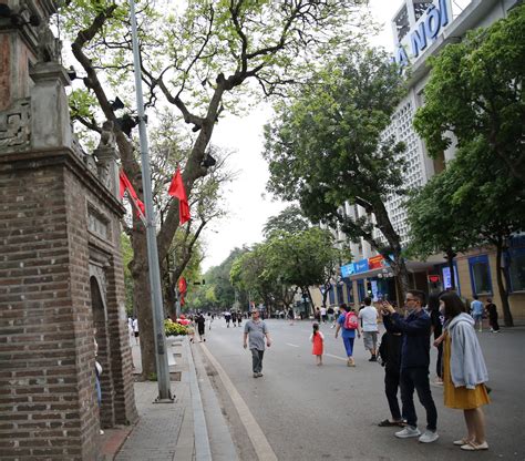 Thủ đô rực rỡ mừng Ngày Chiến thắng