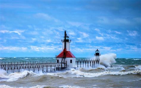 Lighthouse In Stormy Sea Hd Wallpaper Background Image 2600x1635 Id848993 Wallpaper Abyss
