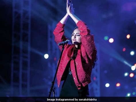 Sonakshi Sinha Says Shes Not Performing With Justin Bieber After All Just Chill