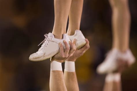 Coaches Body Shamed Cheerleaders With Degrading Awards