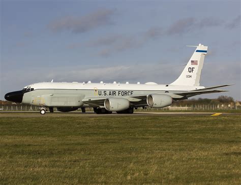 United States Air Force Boeing Rc 135w Rivet Joint 62
