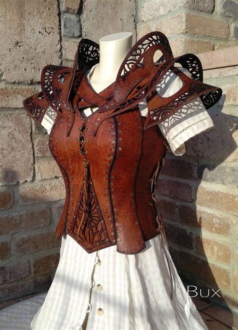 Weibliche Leder Rüstung Etsy Female Armor Leather Armor Costume