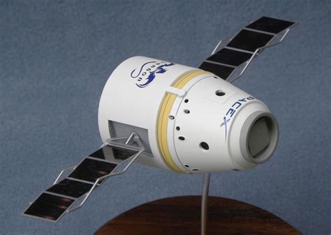 Your Private Space Dragon Spacex Spacecraft Models Space