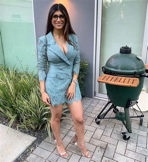 never heard before details about mia khalifa and her shocking revelations on porn contracts
