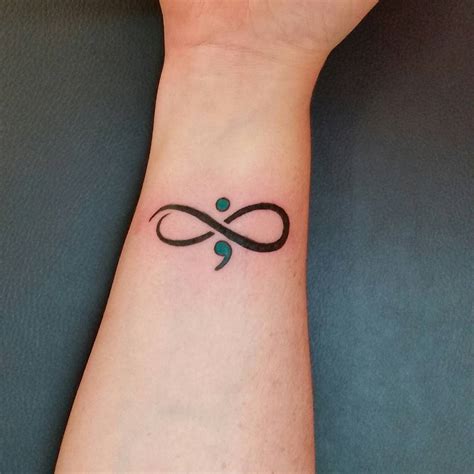 90 Best Small Wrist Tattoos Designs And Meanings 2019