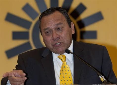 El presidente de la cámara de diputados, el perredista jesús zambrano, considero que no en estos momentos no hay condiciones para que el partido de la revolución democrática dialogue con el. Zambrano llama a militancia del PRD a ejerecer su voto ...