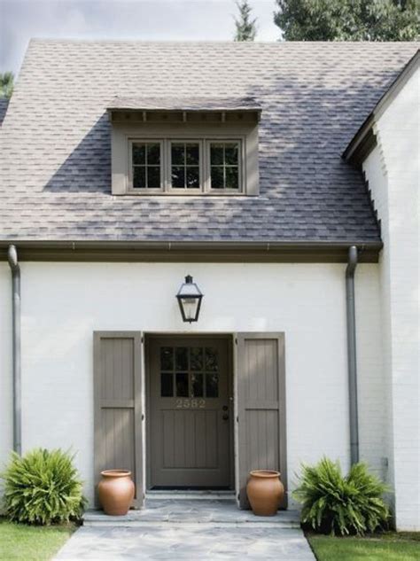 Like painting the exterior of your home. Exterior Paint Color Trends for 2020 - Amykranecolor.com