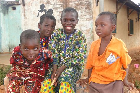 Kids At Streetside Bobo Dioulasso Burkina Faso Flickr