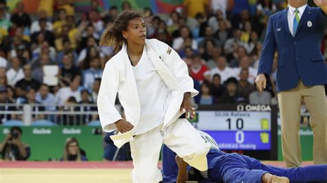 We did not find results for: Olympia 2016 in Rio: Judoka Silva holt erstes Gold für ...