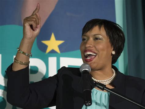 Muriel Bowser Defeats Gray In Dc Mayoral Primary