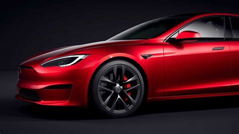 Tesla Model S และ Model X ปรับอุปกรณ์ พร้อมเพิ่มสีใหม่ สีแดง Ultra Red